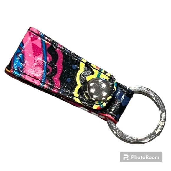 Vera Bradley loop keychain key holder fob beautiful multicolored pattern NEW - Picture 2 of 2